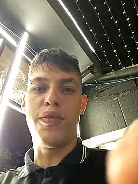 vlackniyaaa6565 라이브 XXX 채팅