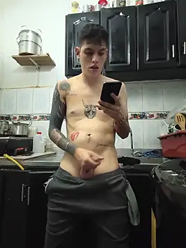 vlackniyaaa6565 Show Webcam