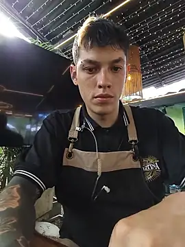 vlackniyaaa6565 Show Webcam