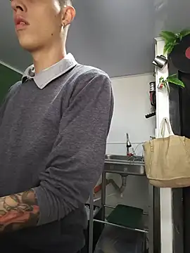 vlackniyaaa6565's Webcam Show