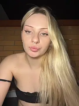 Вебкам-шоу DayaFoxy