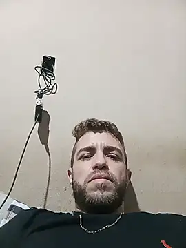 pleujr2 Show in webcam