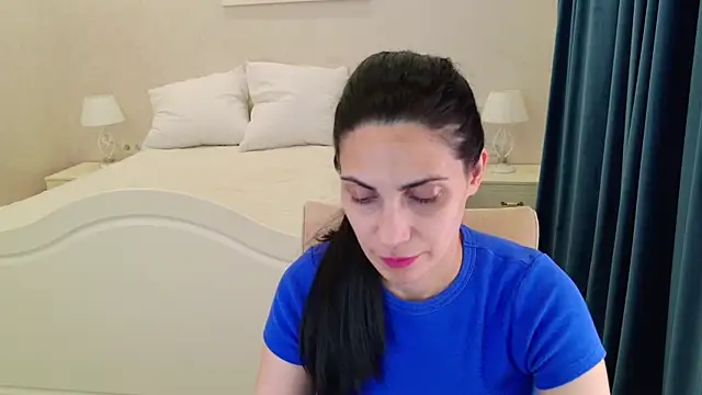 LovelyBeatrice's Live XXX Chat