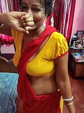 Little-Roshni Show in webcam