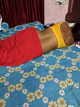 Little-Roshni ওয়েবক্যাম শো