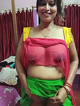 Little-Roshni's Live XXX Chat