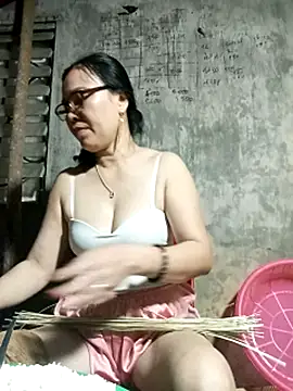 Nuna_689 网络视讯表演