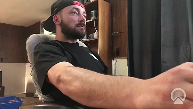 CallMeDaddy502 webcam show