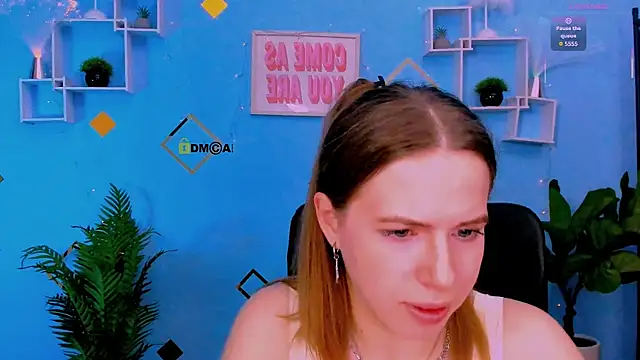lumi_soft: вебкам-шоу