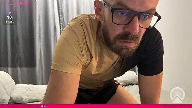 Show de TacticalXXL7 na webcam