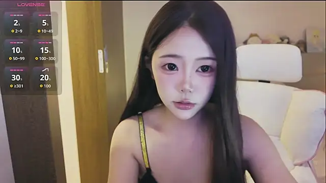 Jolie-22 现场XXX聊天