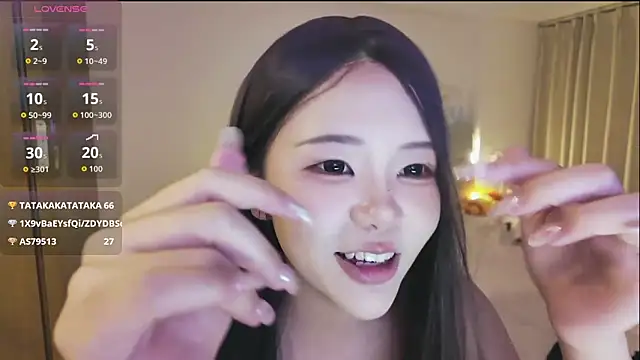 แชท XXX สดของ Jolie-22