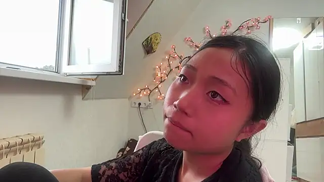 SweetMiaXO's Webcam Show