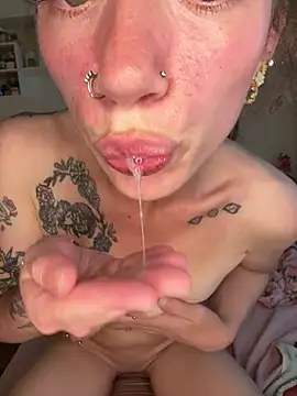 ValenciaTheVixenXX's Webcam Show
