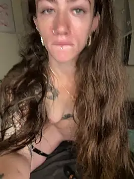 Živý XXX chat ValenciaTheVixenXX