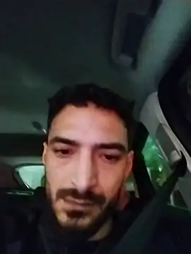 SnoopyMc Show in webcam