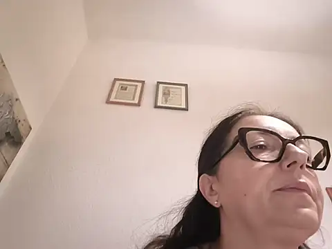 دردشة Miasexmilf الجنسية المباشرة