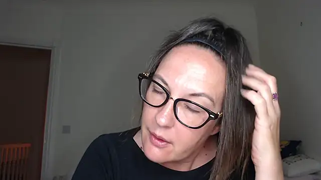 Humiliatrixxxxn Live XXX chat