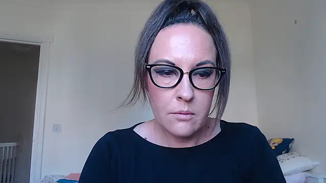 Humiliatrixxxx Pertunjukan Webcam