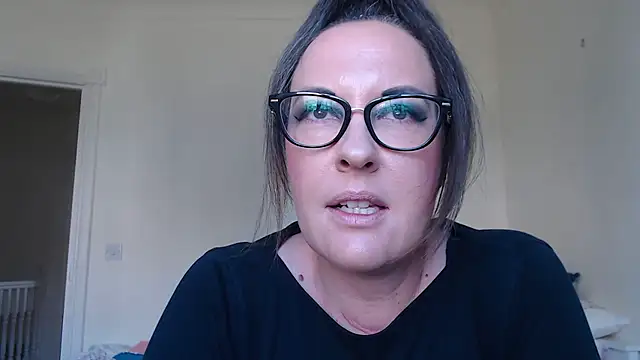 Humiliatrixxxx's Live XXX Chat