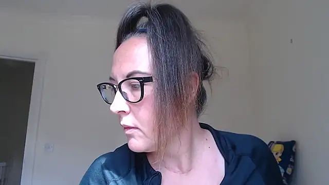 Humiliatrixxxx Pertunjukan Webcam
