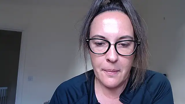 دردشة Humiliatrixxxx الجنسية المباشرة
