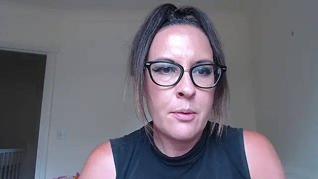 Humiliatrixxxx: απευθείας συνομιλία ΧΧΧ