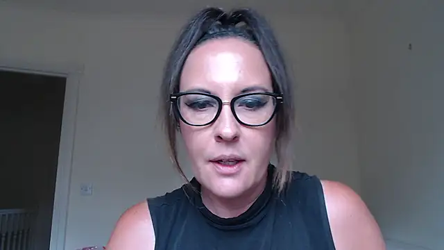 Chat XXX ao vivo de Humiliatrixxxx