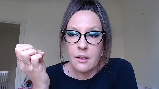 צ'אט XXX בשידור חי של Humiliatrixxxx