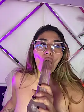 LunaRiivas – webcam-show