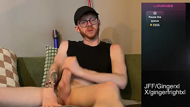 Gingerxl8 webkamerás műsora