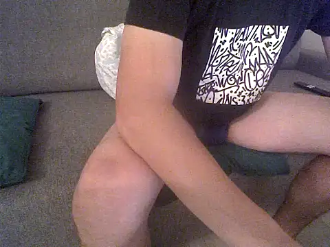 Show modela youngsweetyboy na web-kameri