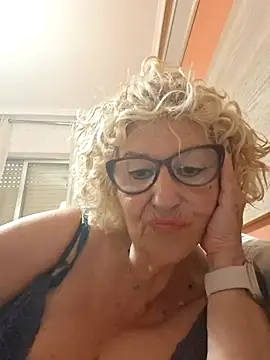 Show modela rosasuso na web-kameri
