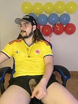 Derek_Vow Show in webcam