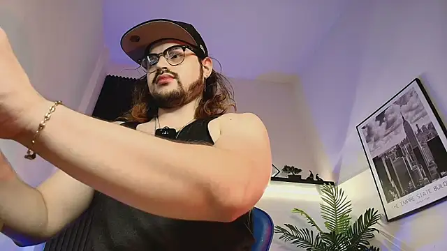 הופעת וובקאם של Derek_Vow