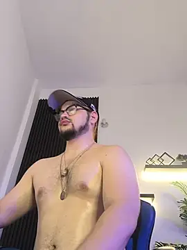 Derek_Vow Adlı Modelin Web Kamerası Şovu