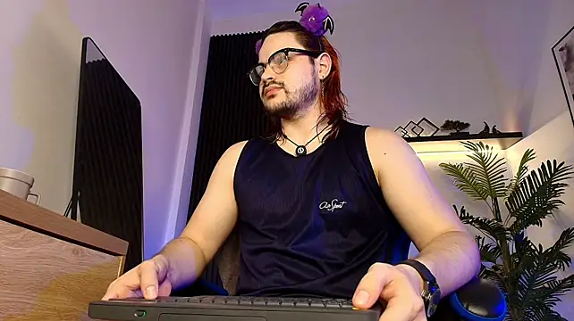 Derek_Vow Show Webcam