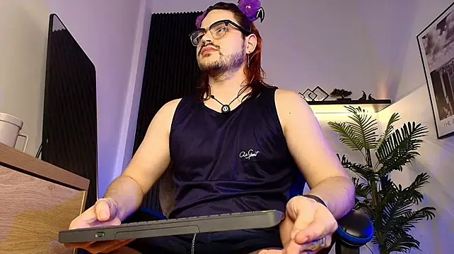 Derek_Vow Show Webcam