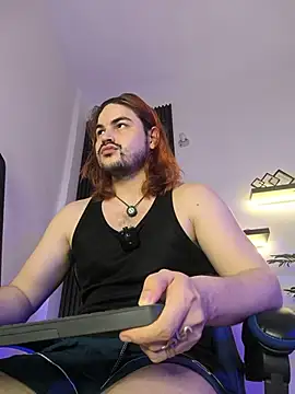Show modela Derek_Vow na web-kameri