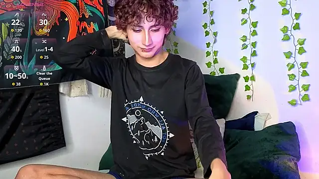 הופעת וובקאם של noynxz