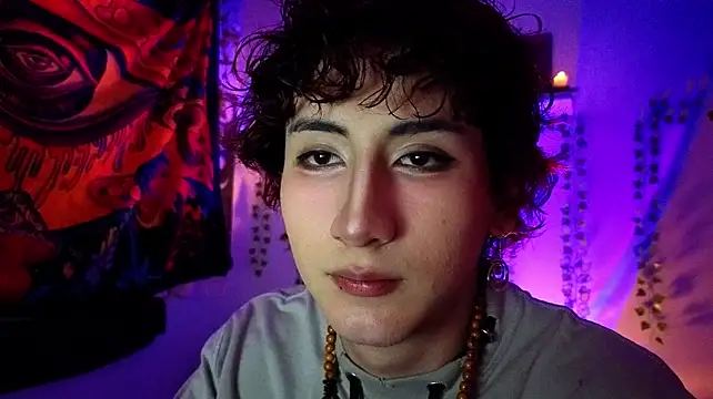 noynxz Show in webcam