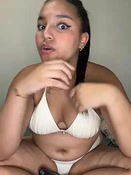 layali_off – Kamerová šou