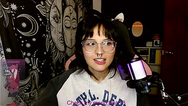Živý XXX chat neena_nyx_