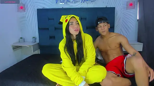 Show de Sweet-Couple18 na webcam