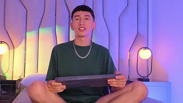 lian_cameron 在線直播表演