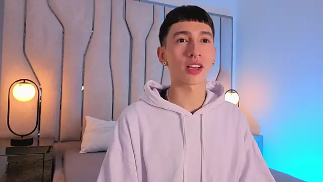 lian_cameron 网络视讯表演