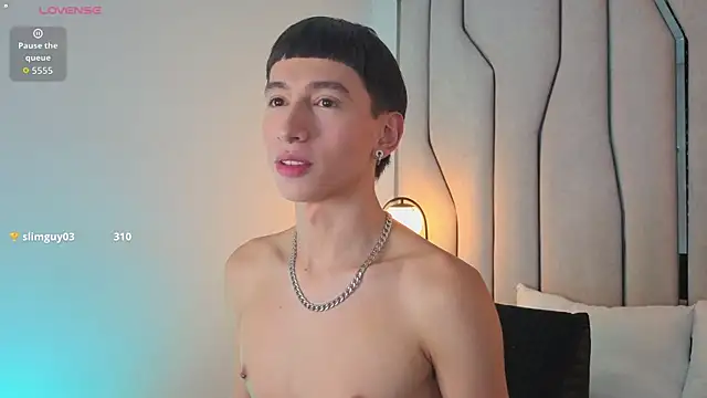 lian_cameron 网络视讯表演
