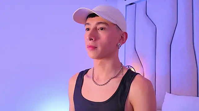 הופעת וובקאם של lian_cameron