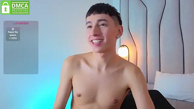 הופעת וובקאם של lian_cameron