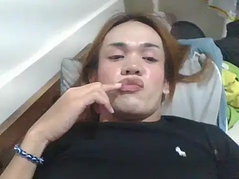 Almoghty_Maria Pertunjukan Webcam